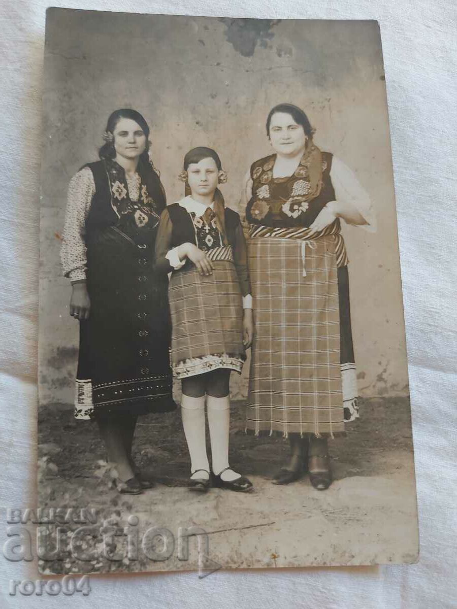 MARIA LOUISE - FOLK COSTUME - 7 MARIA LOUISE - FOLK COSTUME - 7