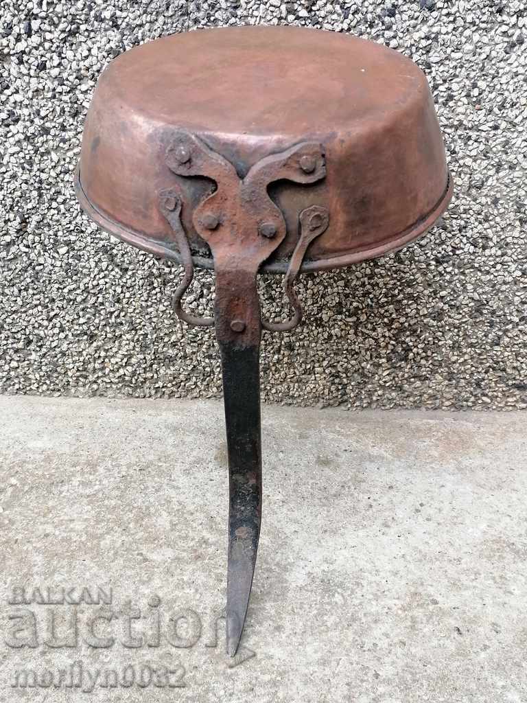 Παράδοση Παλιά κατσαρόλα χαλκού, χαλκού, δίσκος, δοχείο χαλκού