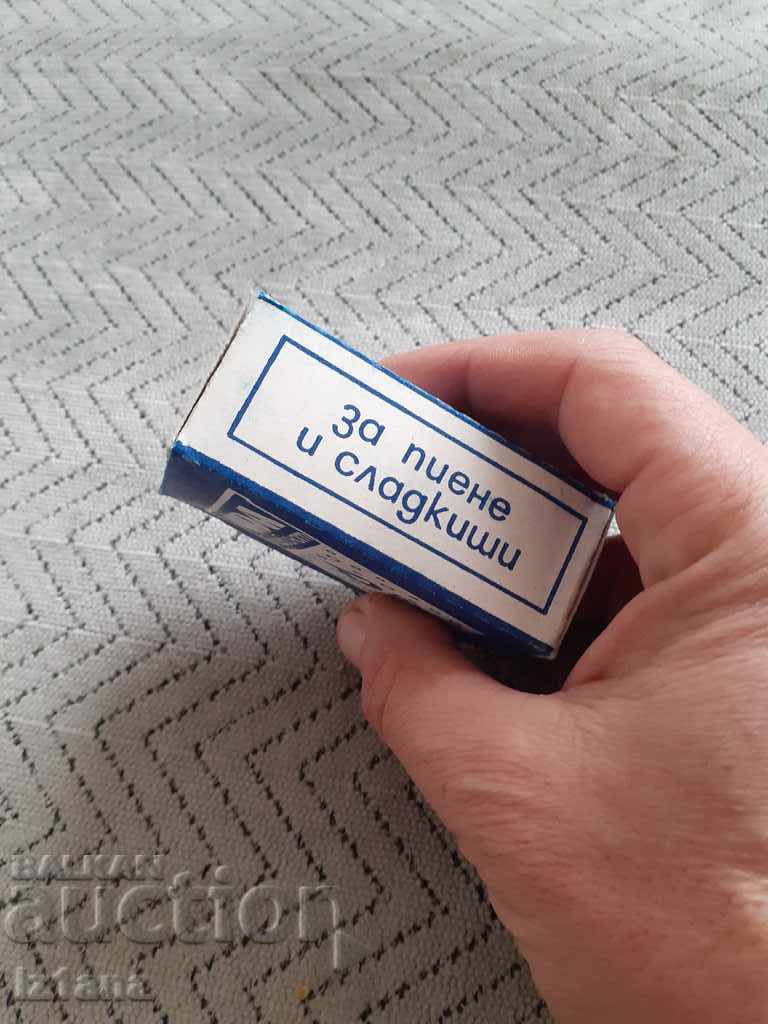 Delivery of Old Soda Bicarbonate Delivery of Old Soda Bicarbonate