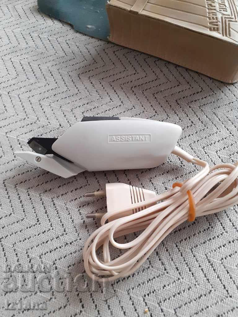 Auction Old electric scissors Auction Old electric scissors