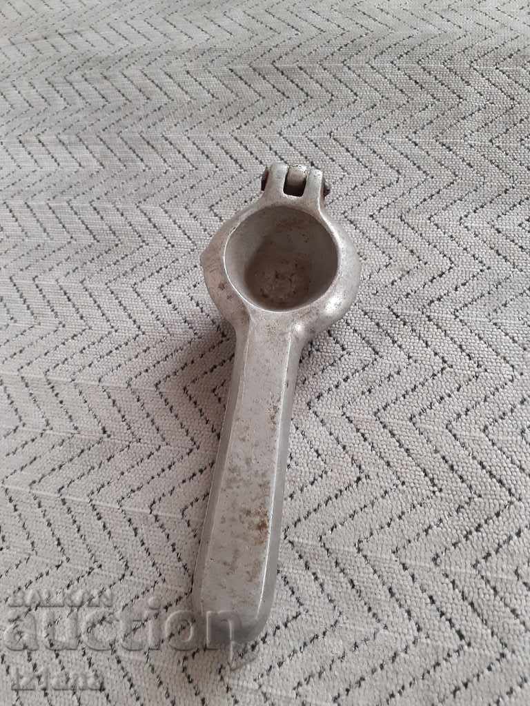 Old household appliance, press with price 18.00 BGN | € 9.20 Old household appliance, press with price 18.00 BGN | € 9.20