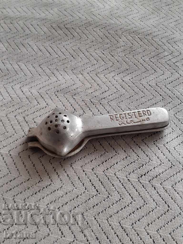 Delivery of Old household appliance, press Delivery of Old household appliance, press