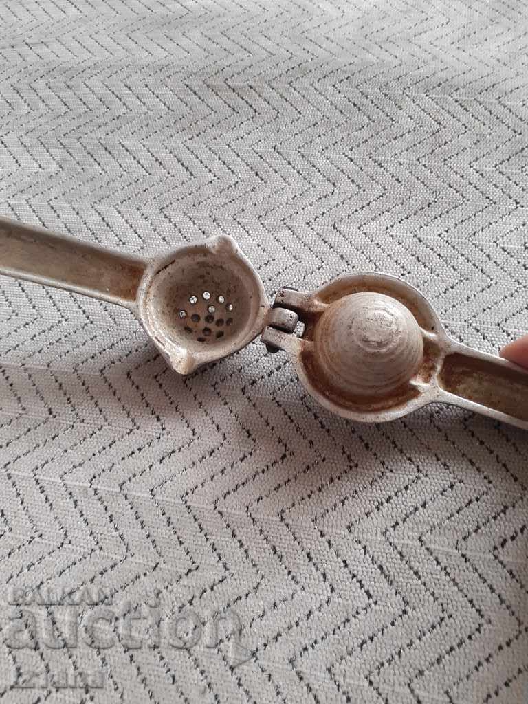 Old household appliance, press - 6 Old household appliance, press - 6