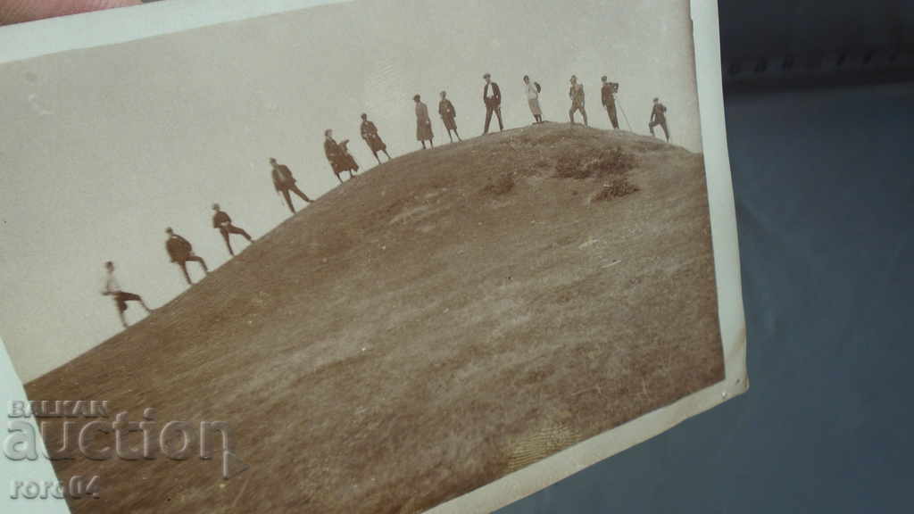 BAIR - FOOLS - 6 BAIR - FOOLS - 6