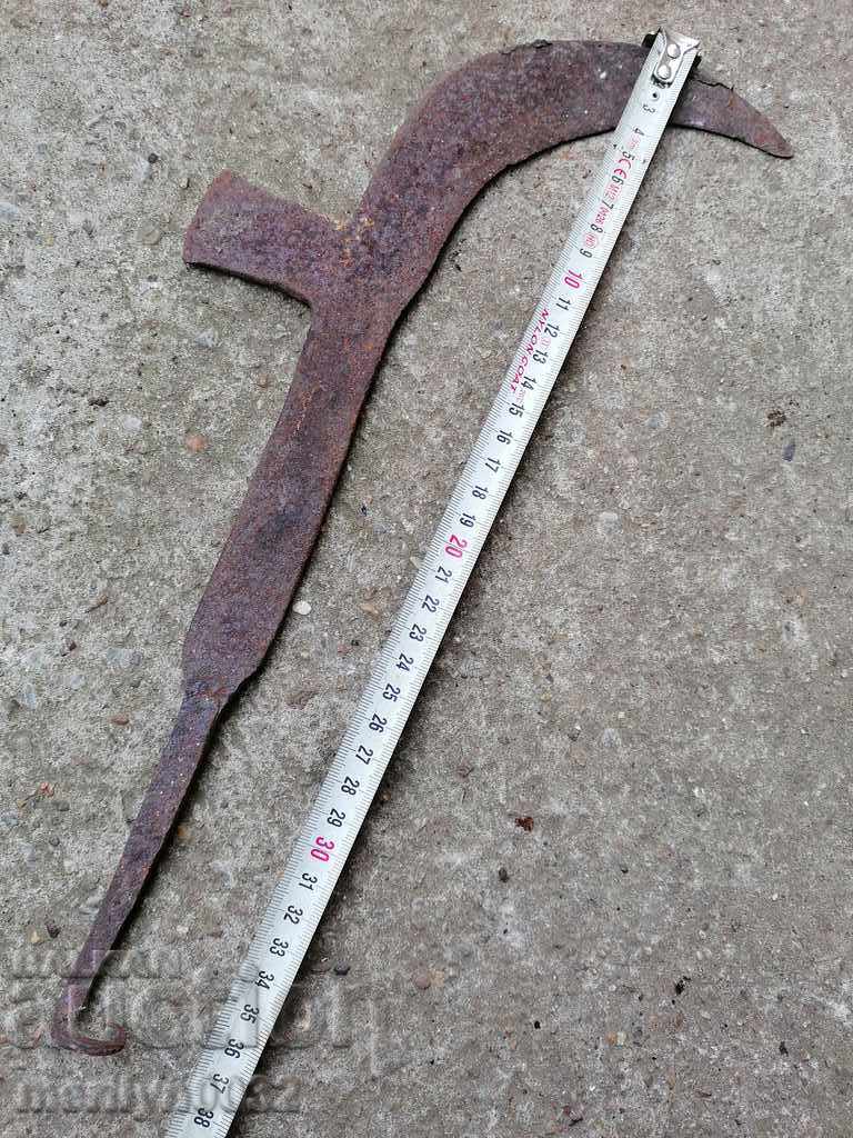 Delivery of An old hand-forged hammer with primitive engravings, wrought iron