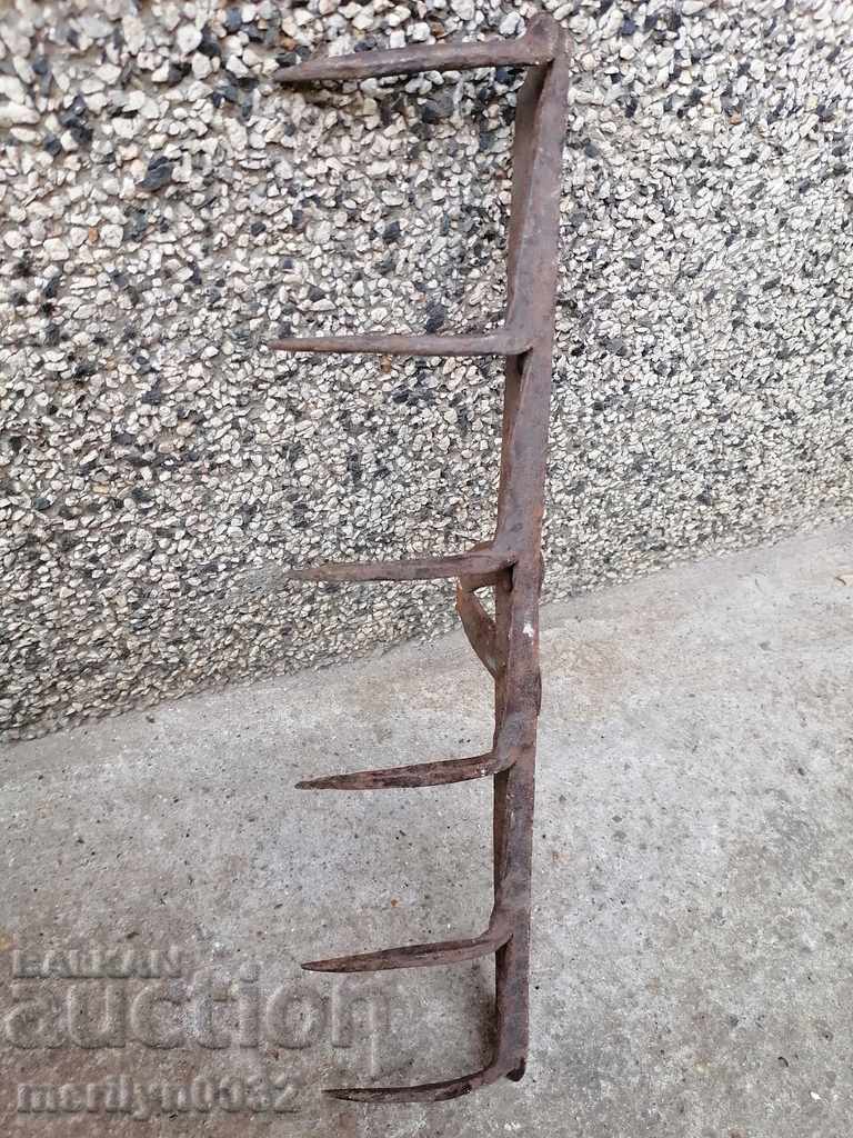 Hand-forged grappa, wrought iron, tool with price 43.00 BGN | € 21.99 Hand-forged grappa, wrought iron, tool with price 43.00 BGN | € 21.99