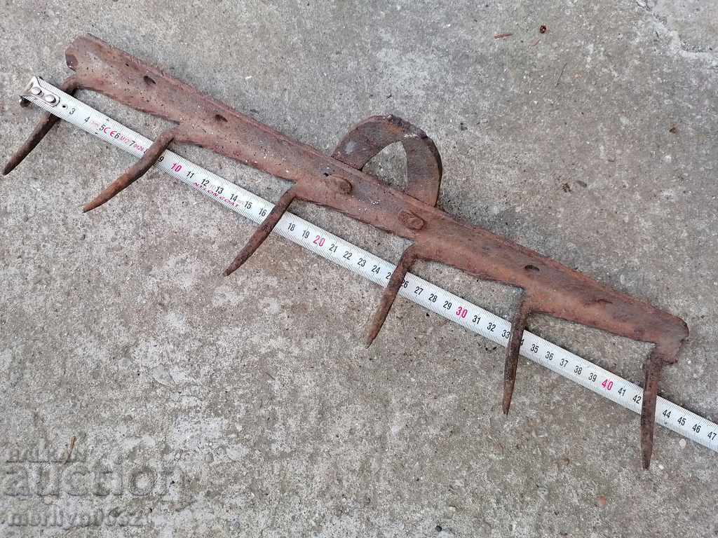 Delivery of Hand-forged grappa, wrought iron, tool Delivery of Hand-forged grappa, wrought iron, tool