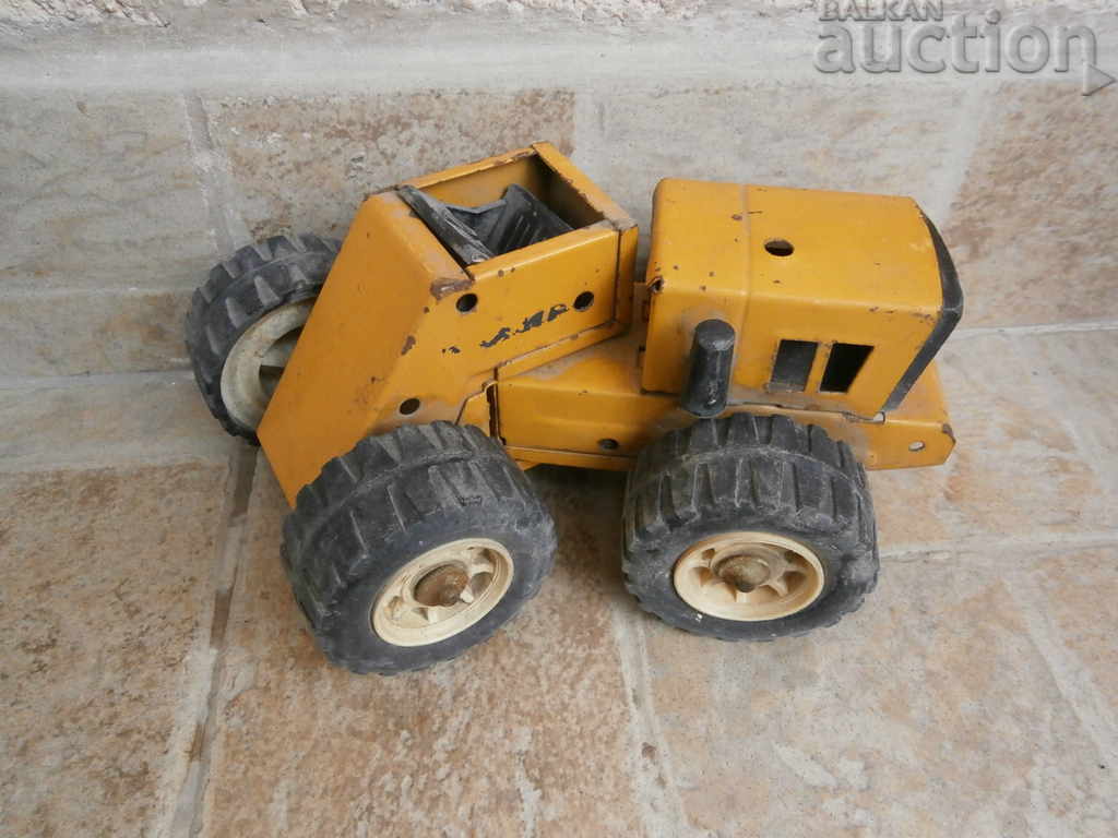 метална играчка соц фадрома трактор или багер