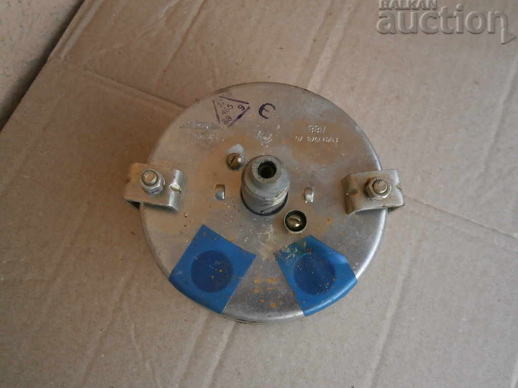 Licitație kilometraj retro vintage Licitație kilometraj retro vintage