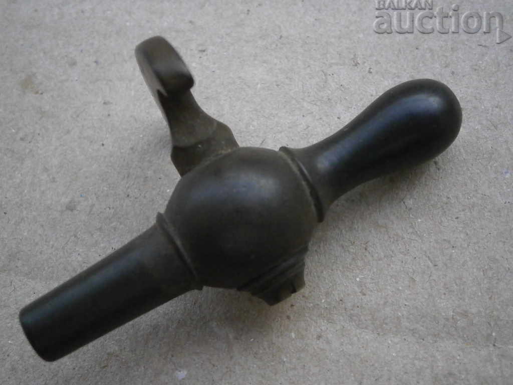 Auction Old ottoman non-metal faucet tap faucet Auction Old ottoman non-metal faucet tap faucet