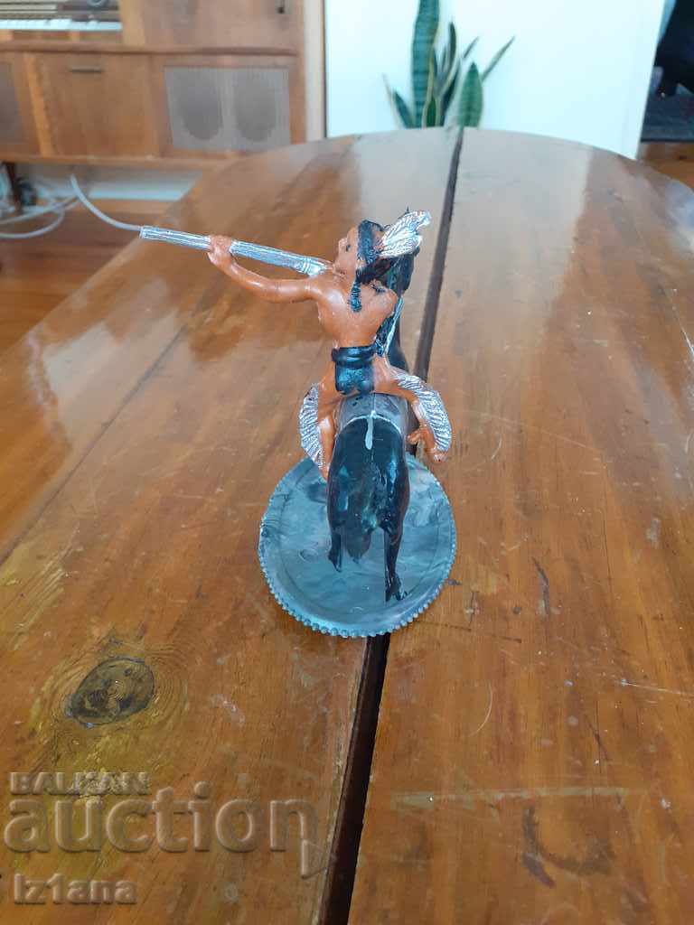 Auction  An old Indian figurine