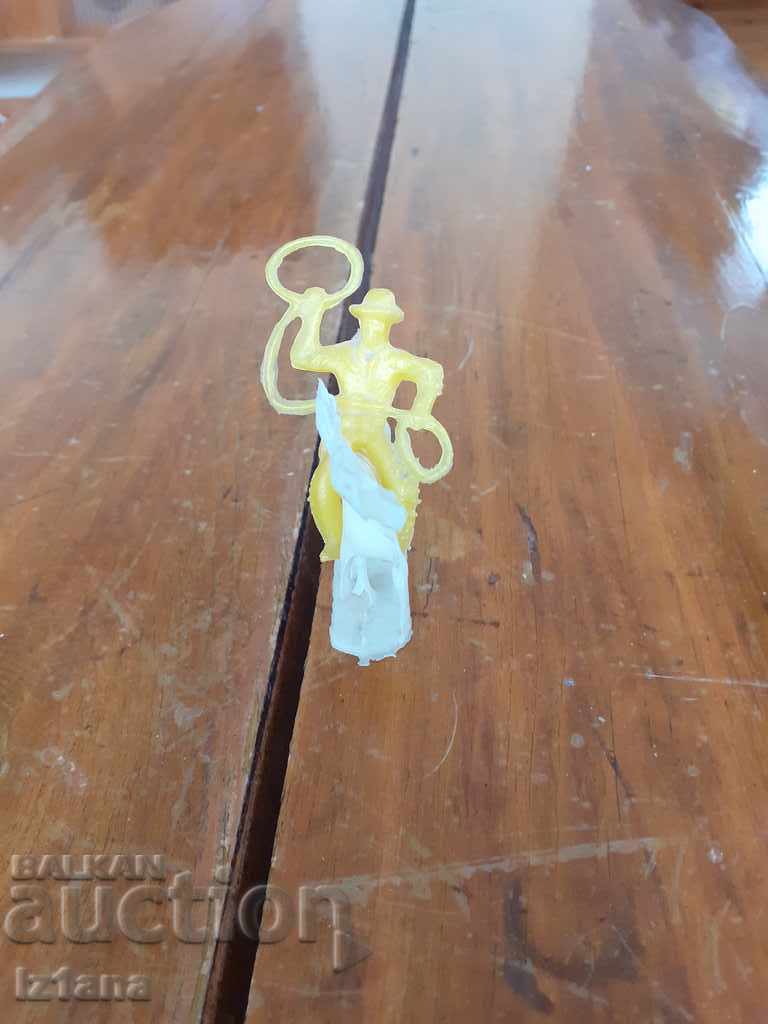 An old Cowboy figurine with price 6.00 BGN | € 3.07 An old Cowboy figurine with price 6.00 BGN | € 3.07