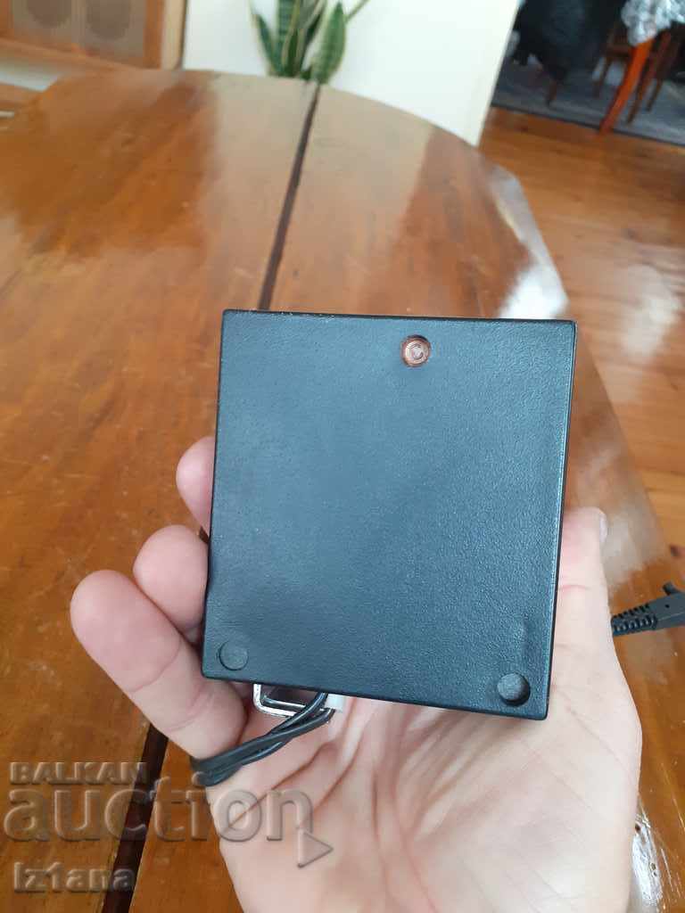 Delivery of Old Norma camera flash