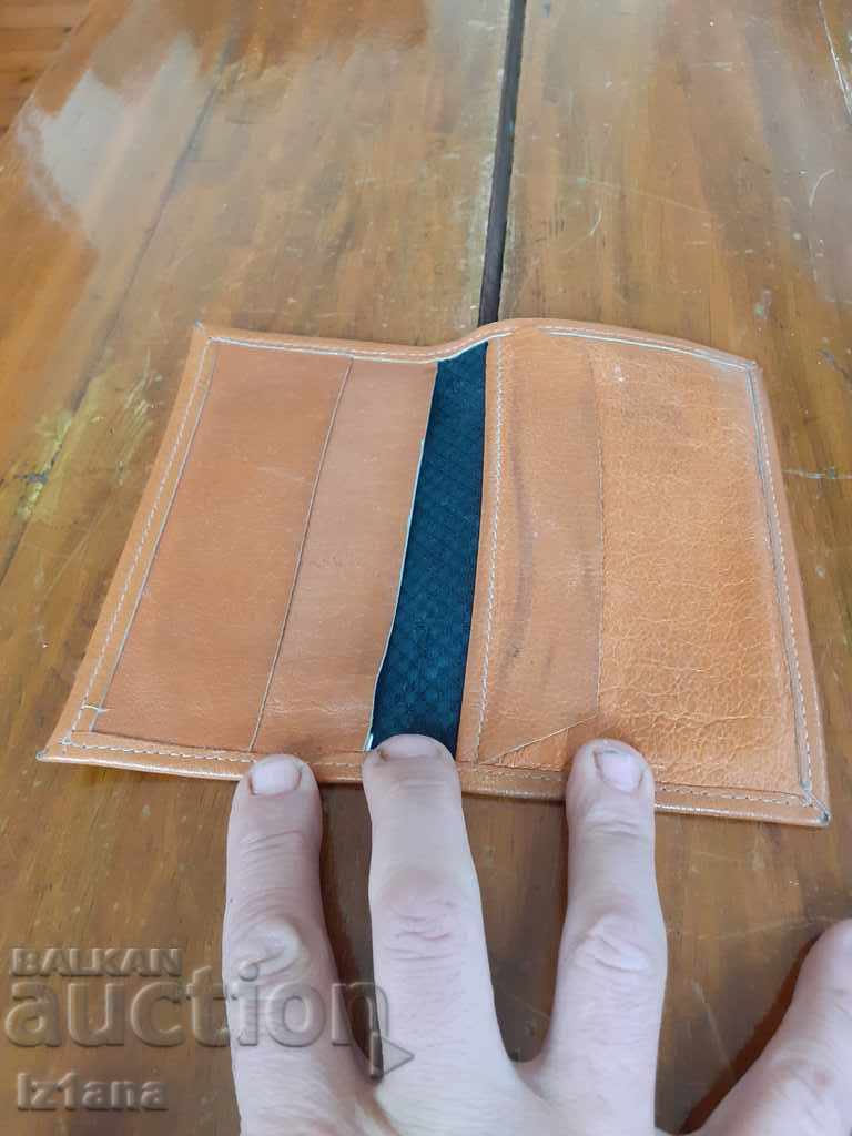 Licitație Portofel din piele vechi, portofel Licitație Portofel din piele vechi, portofel