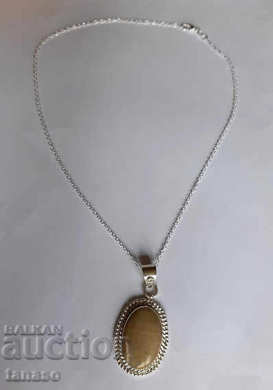 Κολιέ τέχνης από φυσικό ιάσπρο, μενταγιόν, μενταγιόν με τιμή 25.00 BGN | € 12.78