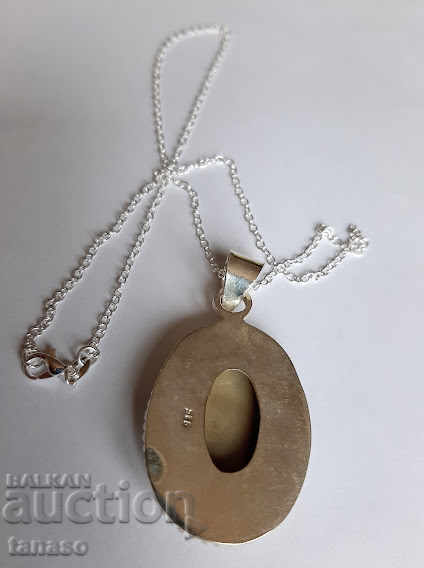 Παράδοση Κολιέ τέχνης από φυσικό ιάσπρο, μενταγιόν, μενταγιόν