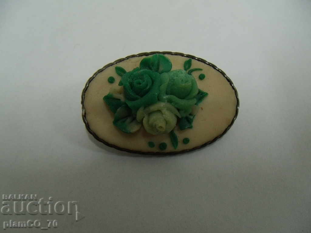 № * 4916 old small brooch - synthetics, metal frame with price 5.00 BGN | € 2.56