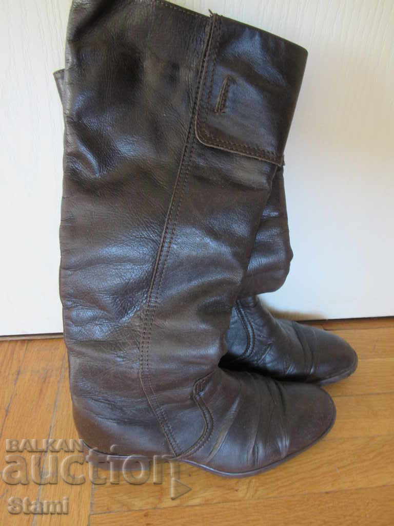 Women's boots made of genuine leather, number 38 - 5 Women's boots made of genuine leather, number 38 - 5
