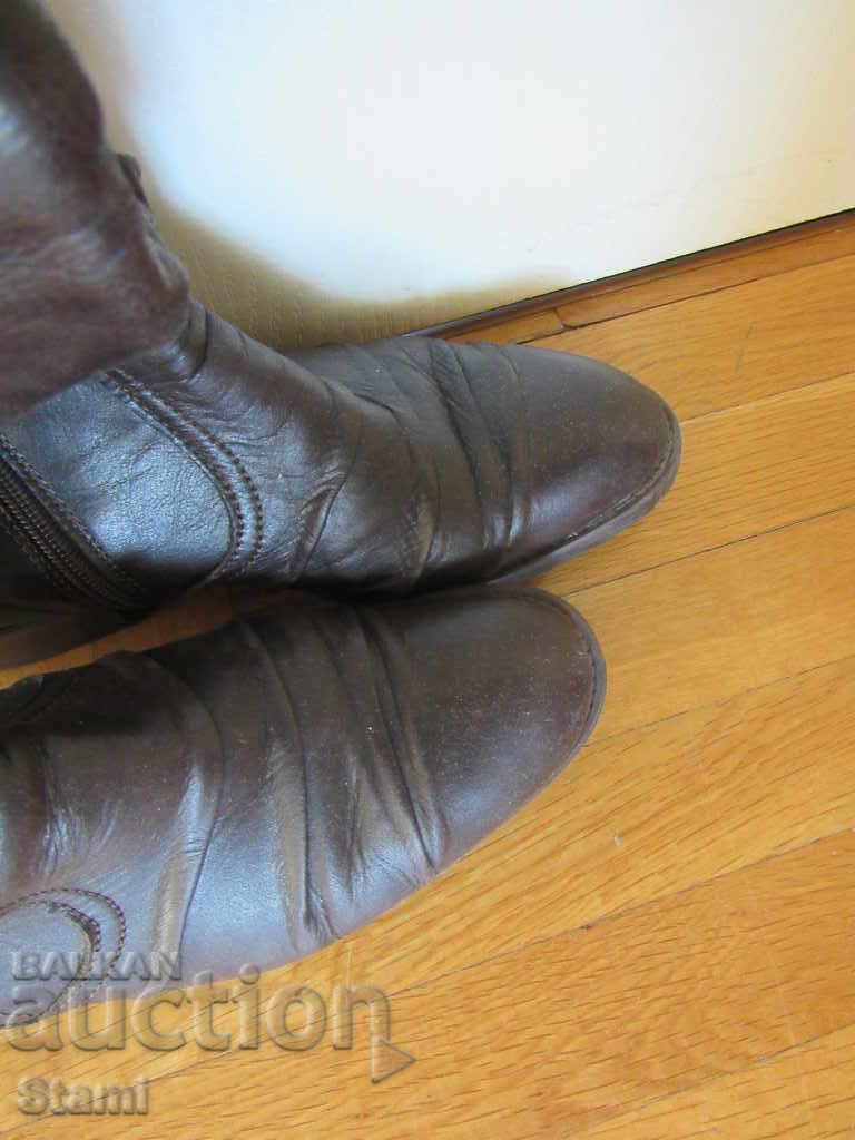 Women's boots made of genuine leather, number 38 - 6 Women's boots made of genuine leather, number 38 - 6