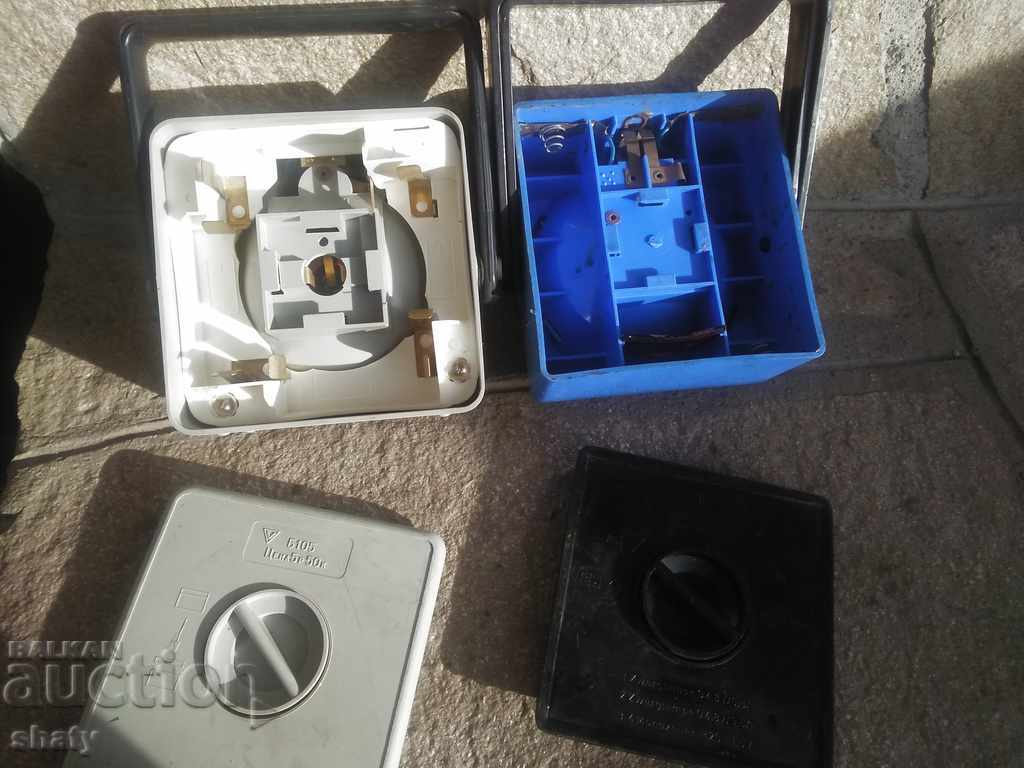 Livrarea Felinare vechi. Spoturi vechi.