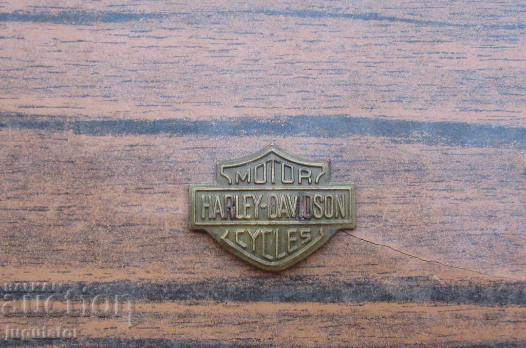 old badge sign on motorcycles HARLEY DAVIDSON with price 20.00 BGN | € 10.23 old badge sign on motorcycles HARLEY DAVIDSON with price 20.00 BGN | € 10.23