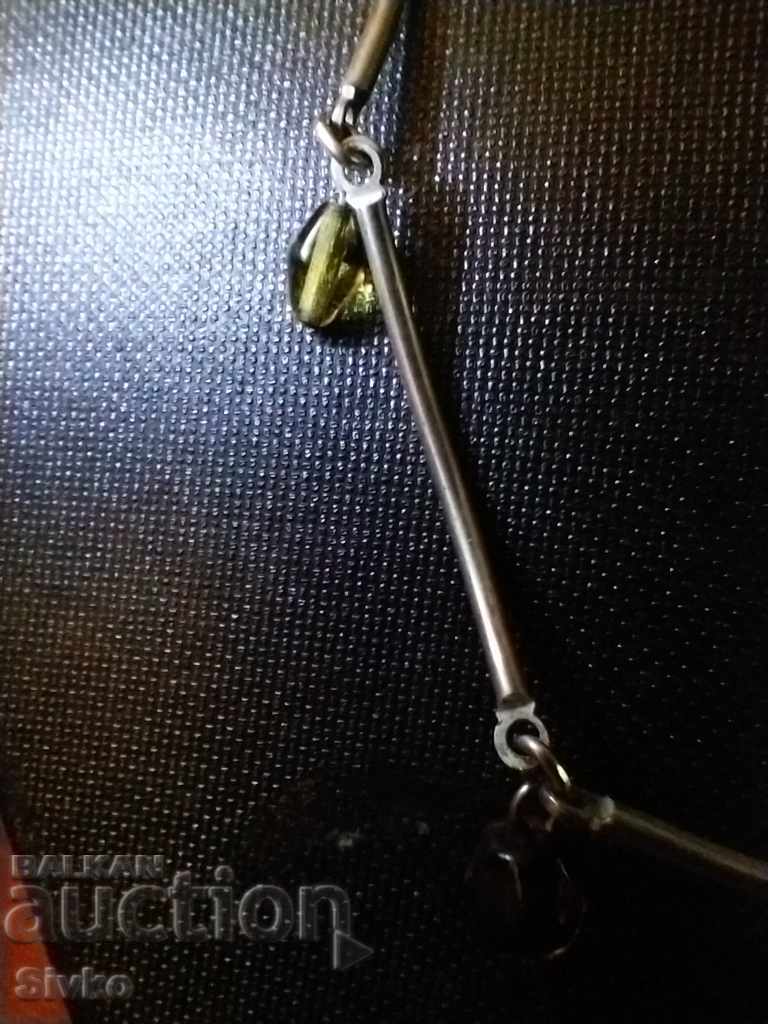 Colier colier cu preț € 0.59 | 1.15 BGN Colier colier cu preț € 0.59 | 1.15 BGN