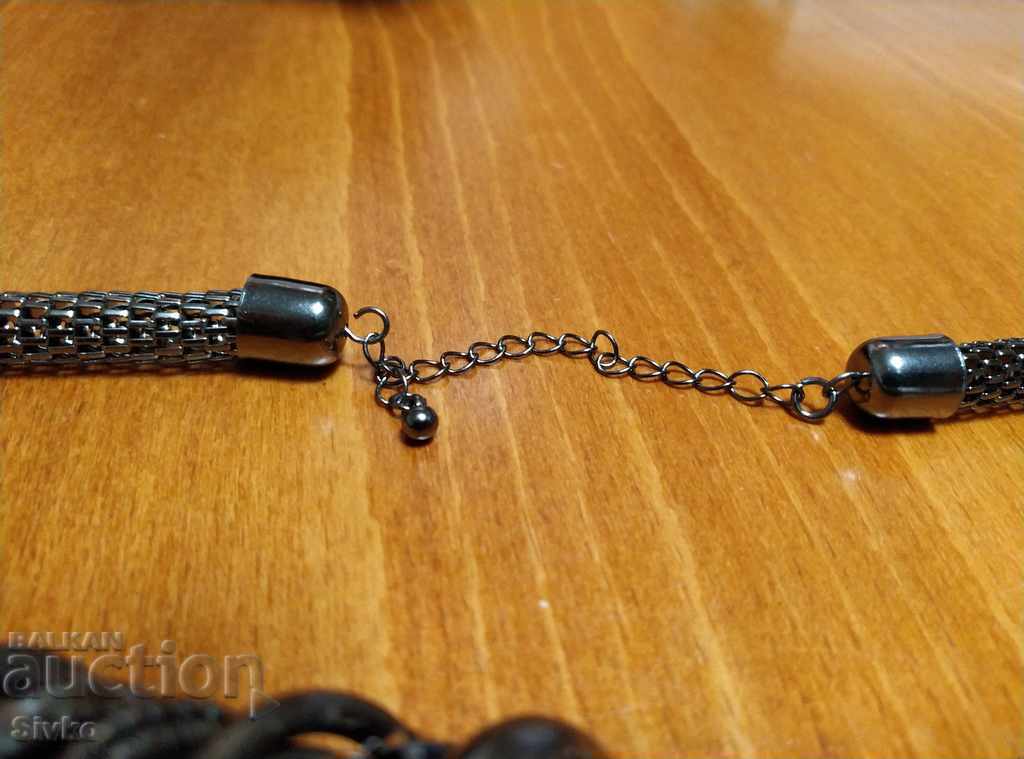 Effective Necklace - 6