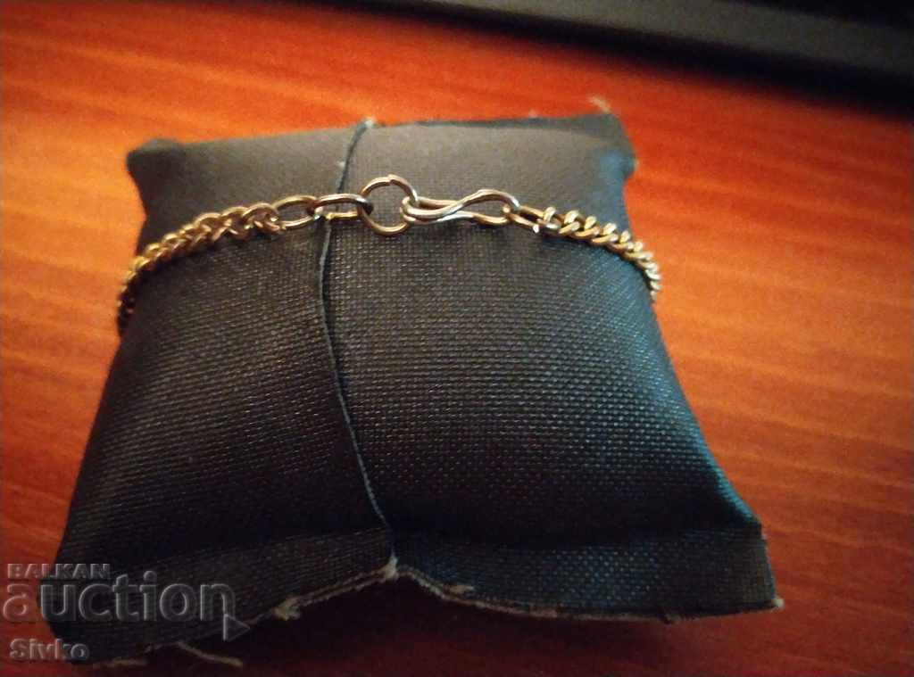 Brățară pietre naturale 2 cu preț 3.09 BGN | € 1.58 Brățară pietre naturale 2 cu preț 3.09 BGN | € 1.58