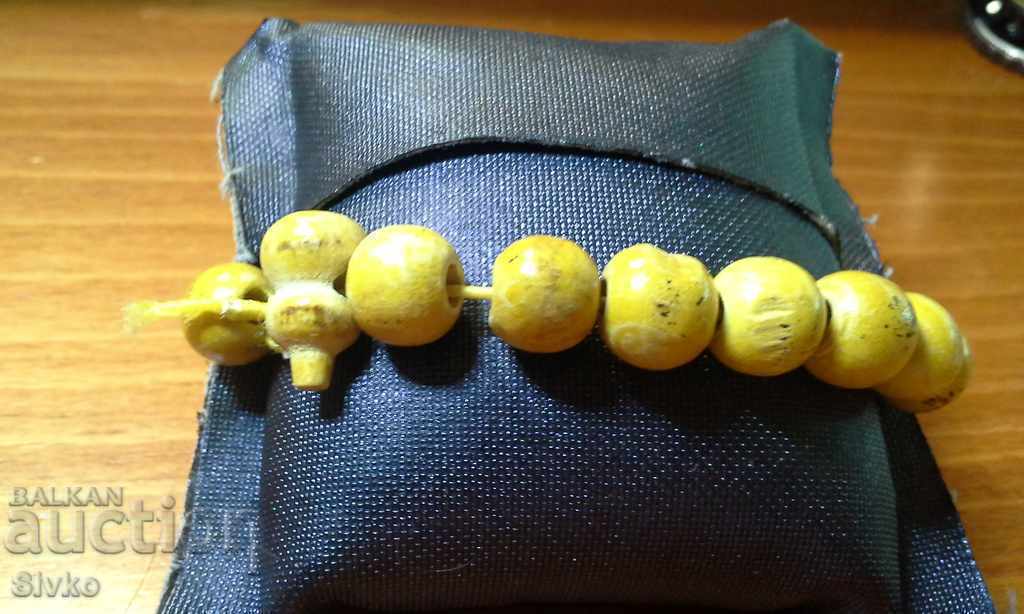 Auction Yellow Wood Hryvnia Auction Yellow Wood Hryvnia