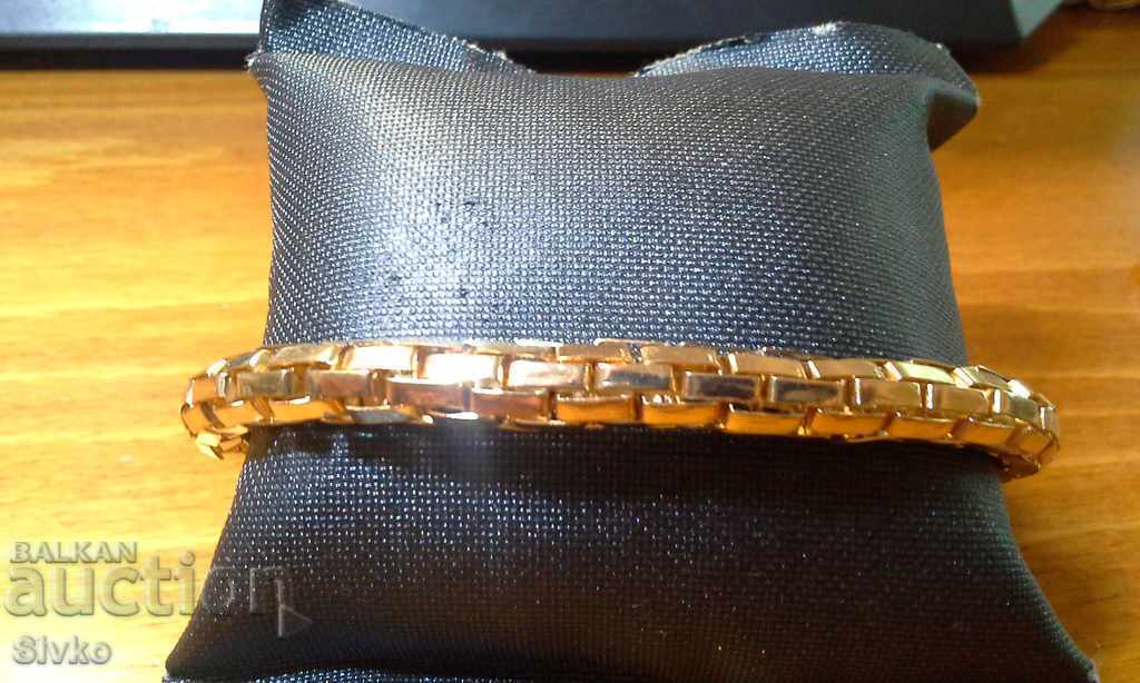 Golden Hryvnia with price 1.09 BGN | € 0.56 Golden Hryvnia with price 1.09 BGN | € 0.56