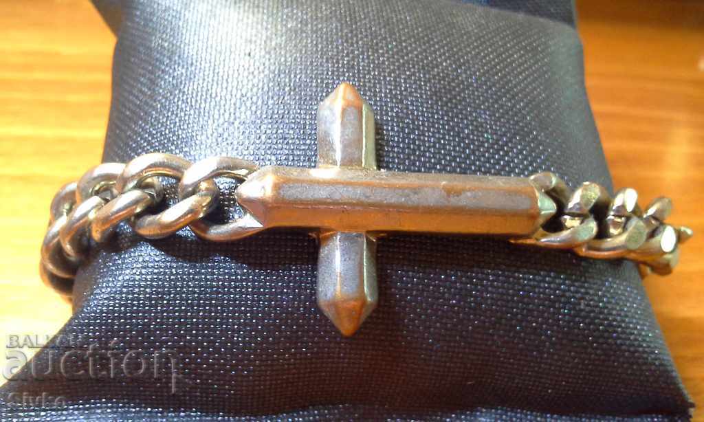Bracelet cross chain