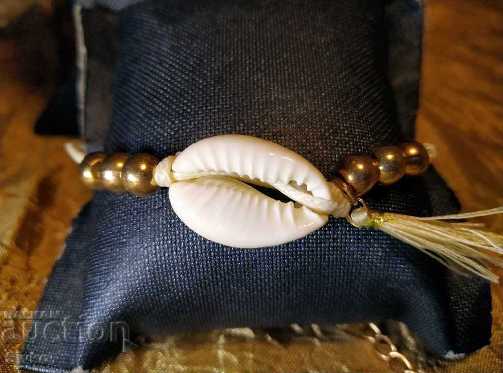Mussel bracelet