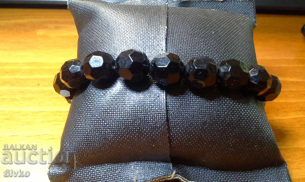 Auction  Black synths - 1