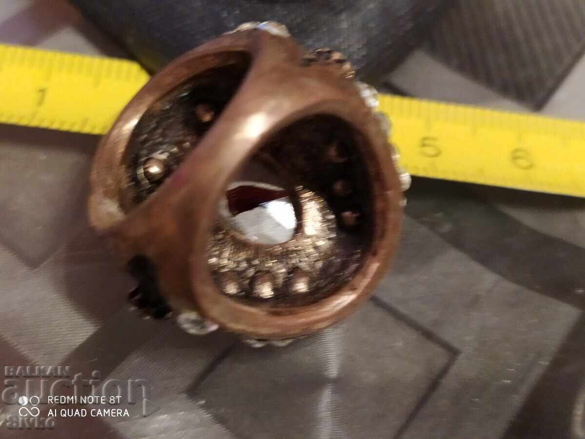 Antique ring with red and white stones, brass with price 4.99 BGN | € 2.55 Antique ring with red and white stones, brass with price 4.99 BGN | € 2.55