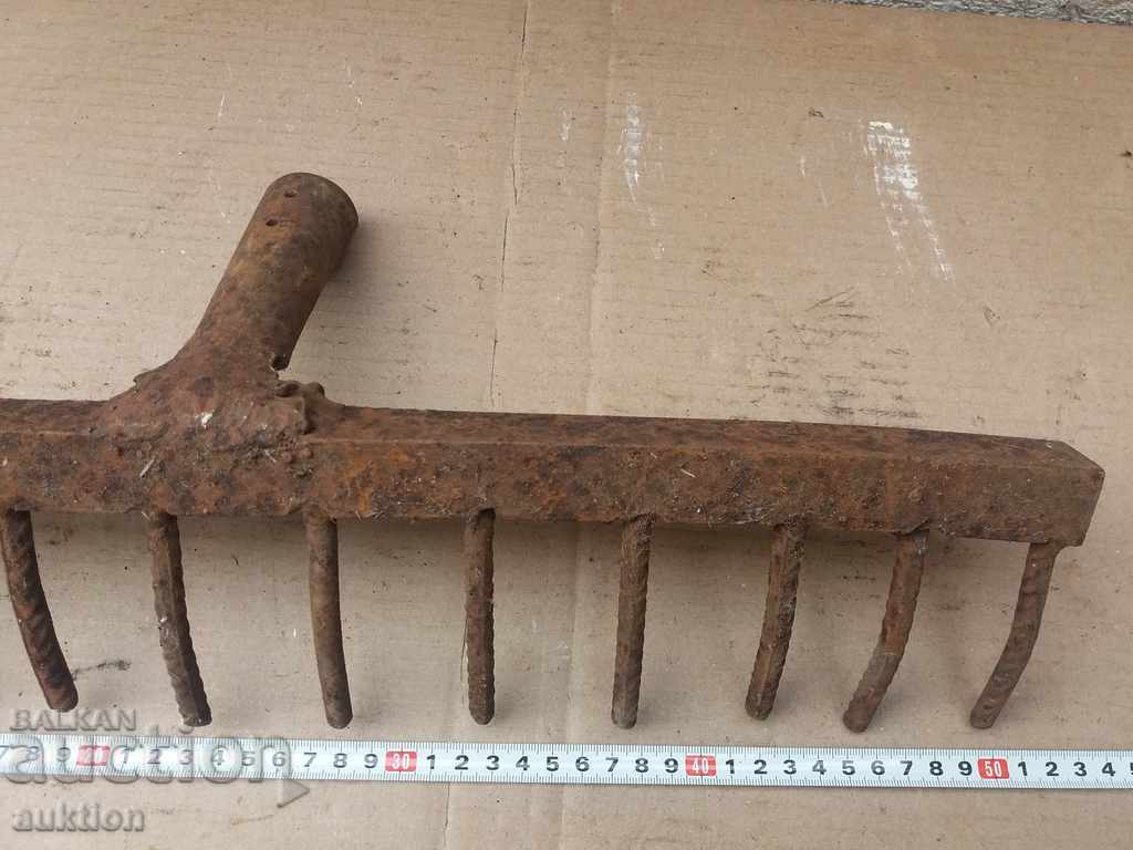 MASSIVE FORGING, THREADED THERMAL - EXCELLENT with price 4.99 BGN | € 2.55 MASSIVE FORGING, THREADED THERMAL - EXCELLENT with price 4.99 BGN | € 2.55