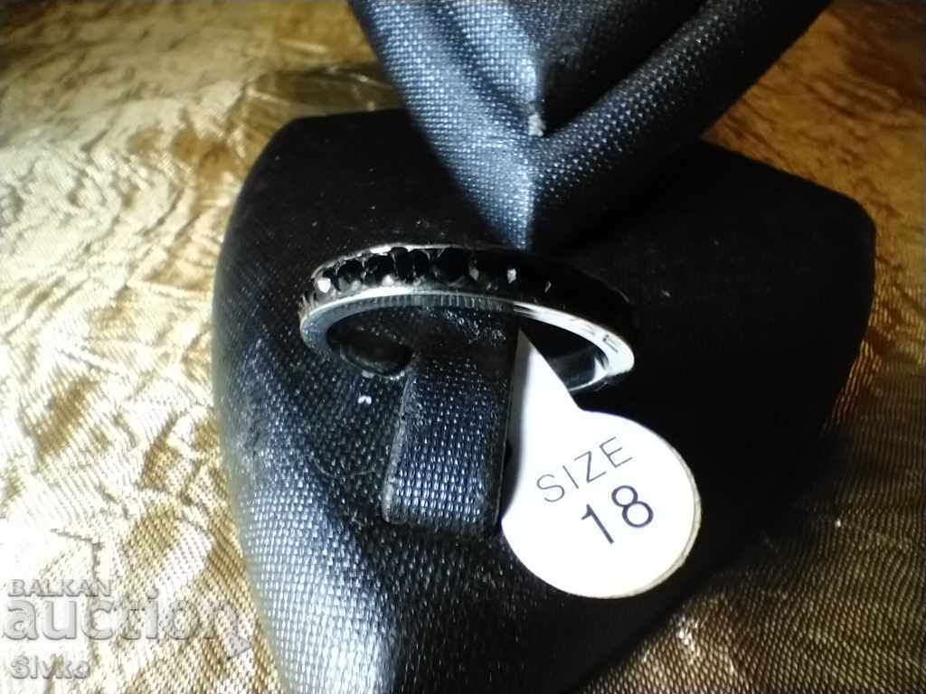 Onyx Ring Band