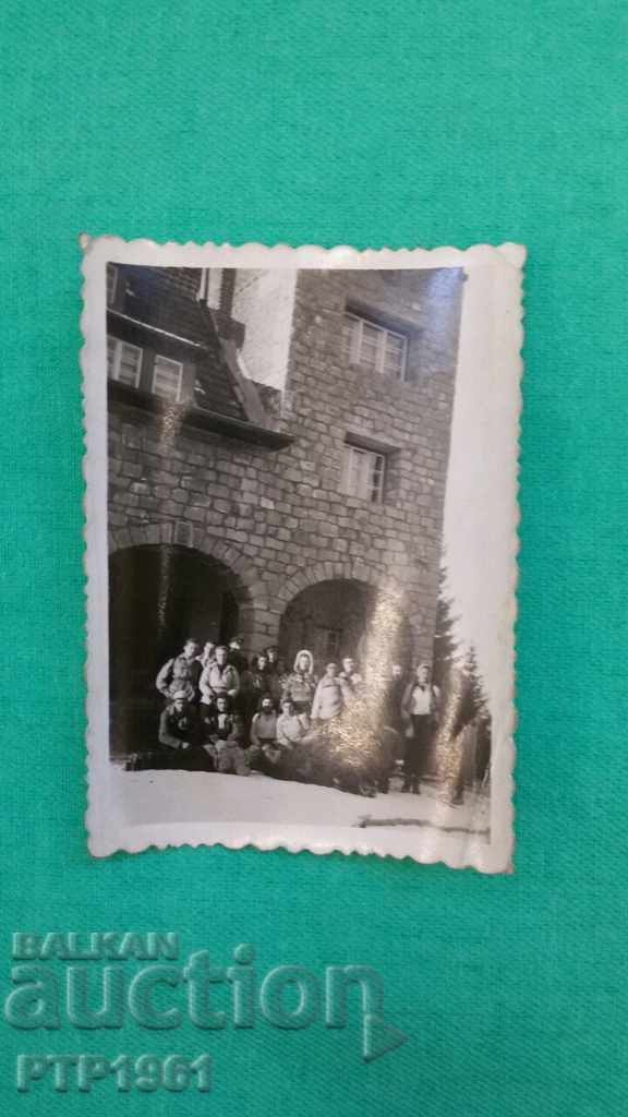 Photo tourism Photo tourism