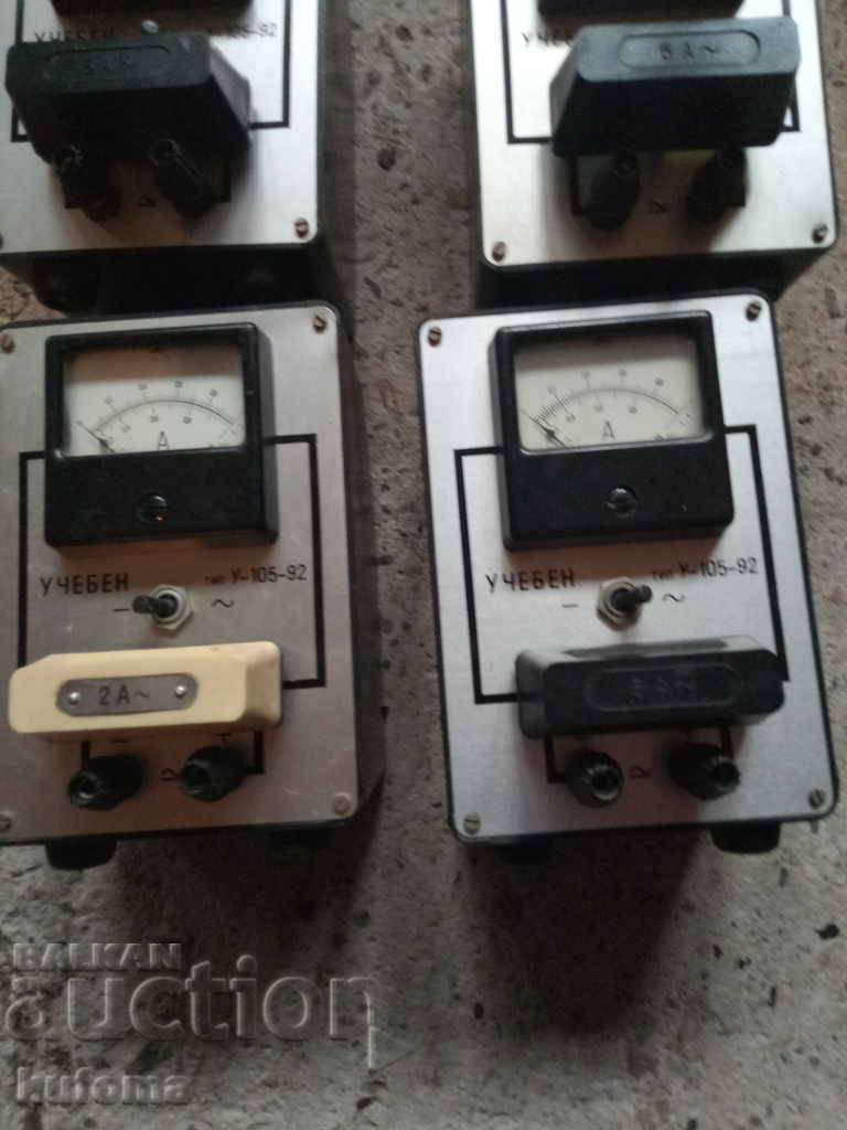 Аукцион Амперметър учебен 4 броя Аукцион Амперметър учебен 4 броя