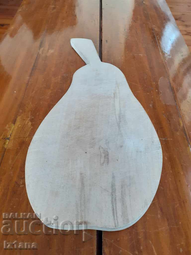 Old cutting board Pear