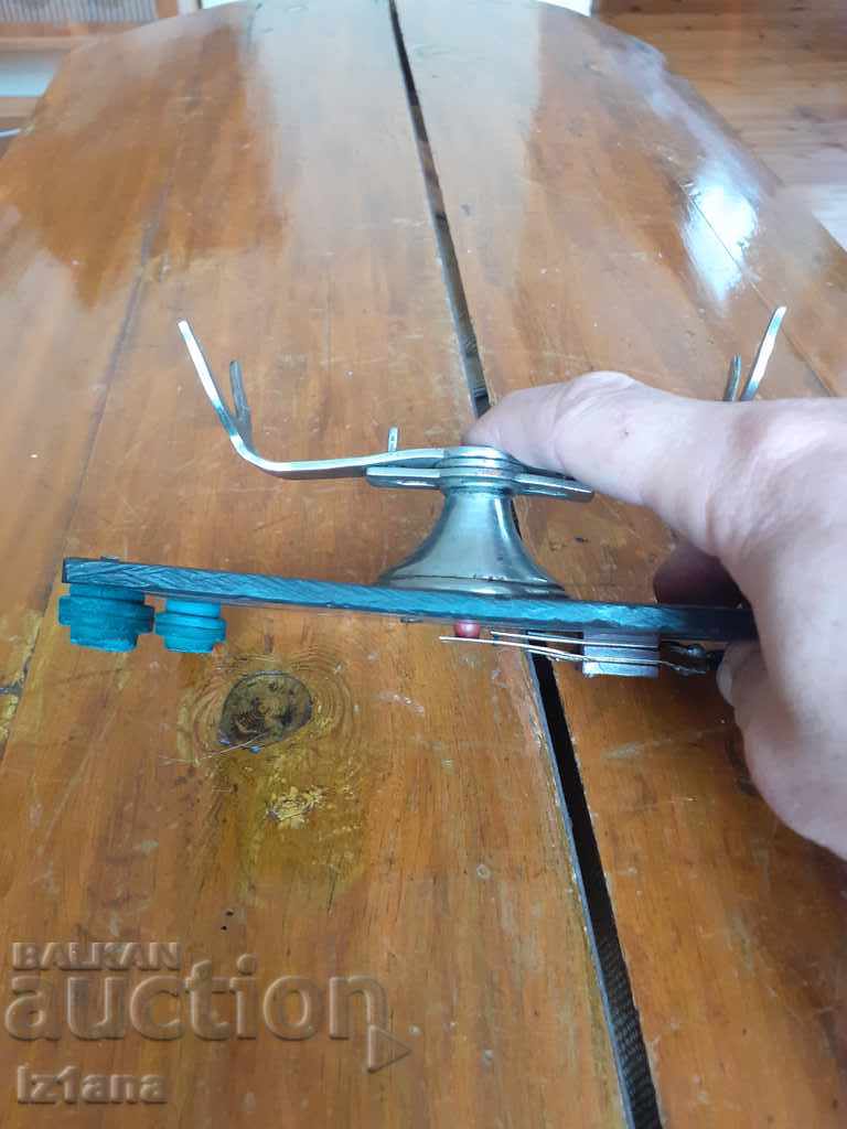 Delivery of Old telephone plug, telephone Delivery of Old telephone plug, telephone