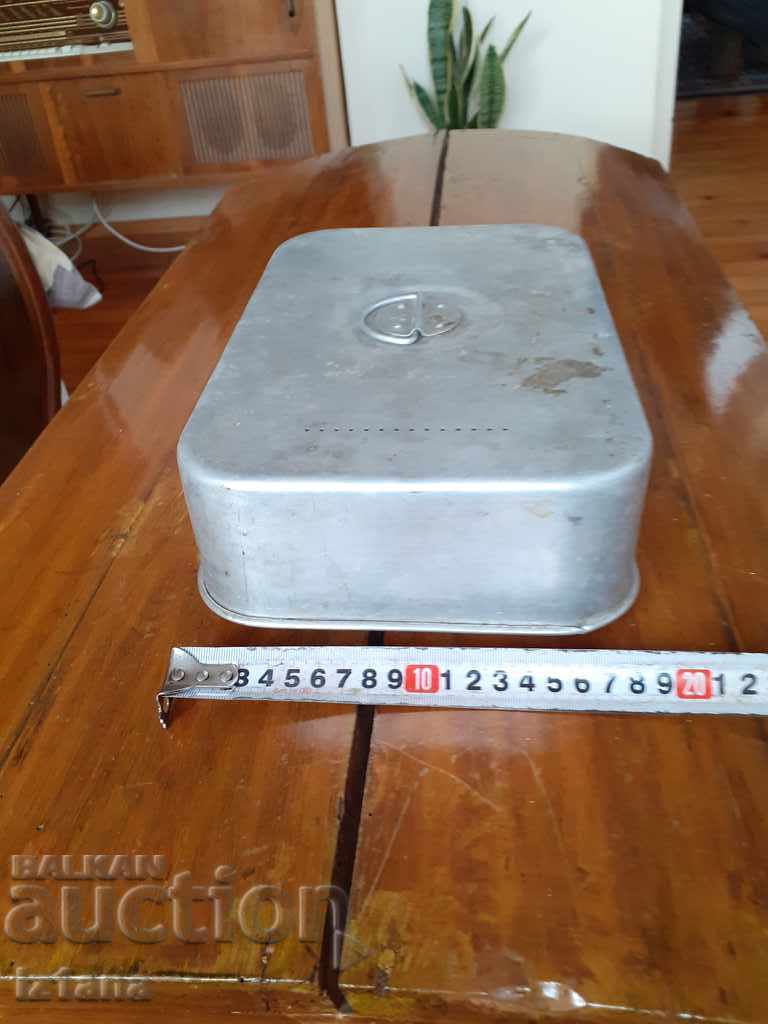 Old medical aluminum box with price 30.00 BGN | € 15.34 Old medical aluminum box with price 30.00 BGN | € 15.34
