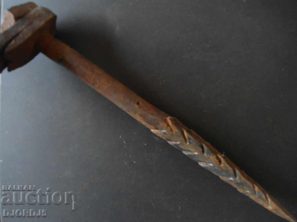 An ancient handicraft tool - 6 An ancient handicraft tool - 6
