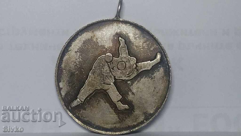 Медал Сребърен второ място ПС на БСФС с цена 0.99 лв. | € 0.51 Медал Сребърен второ място ПС на БСФС с цена 0.99 лв. | € 0.51