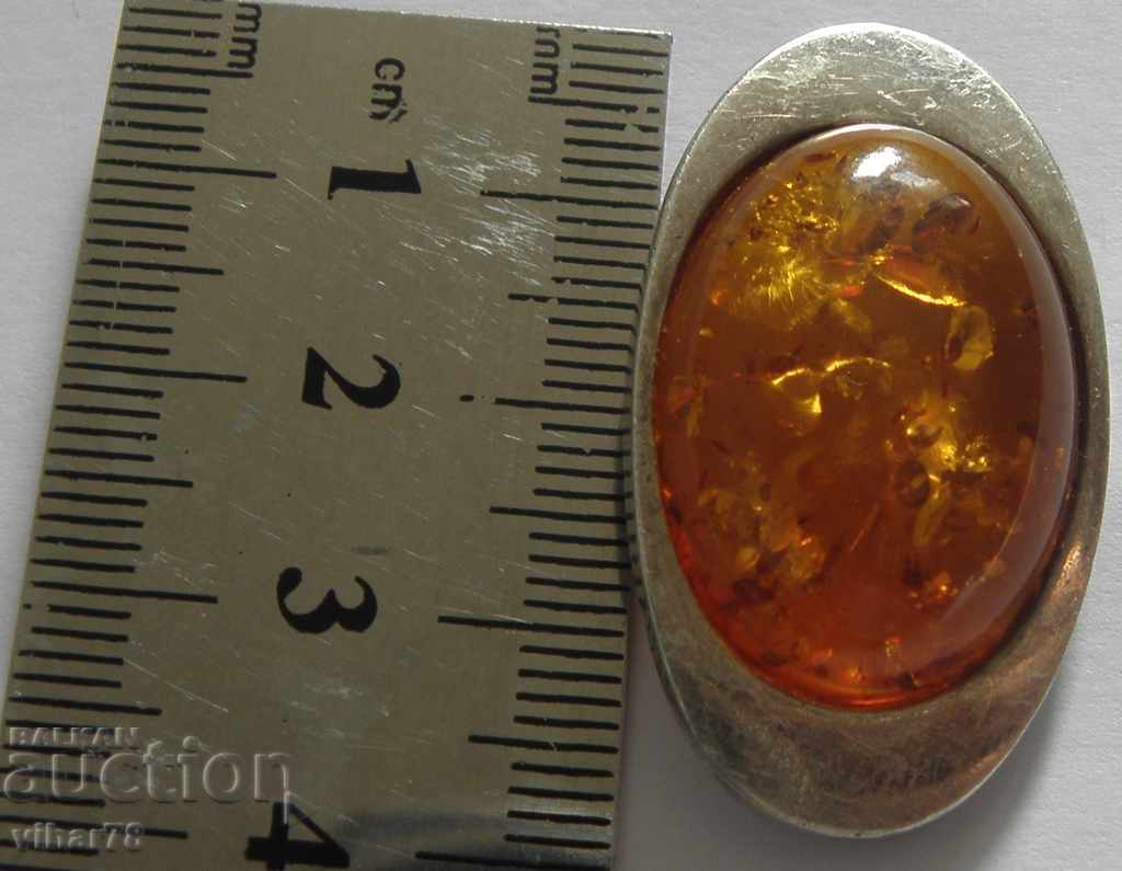 Silver Amber Brooch with price 49.99 BGN | € 25.56 Silver Amber Brooch with price 49.99 BGN | € 25.56