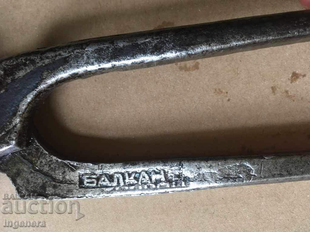 Delivery of PIECES POTTERY TOOL FROM SOCA MARK Delivery of PIECES POTTERY TOOL FROM SOCA MARK