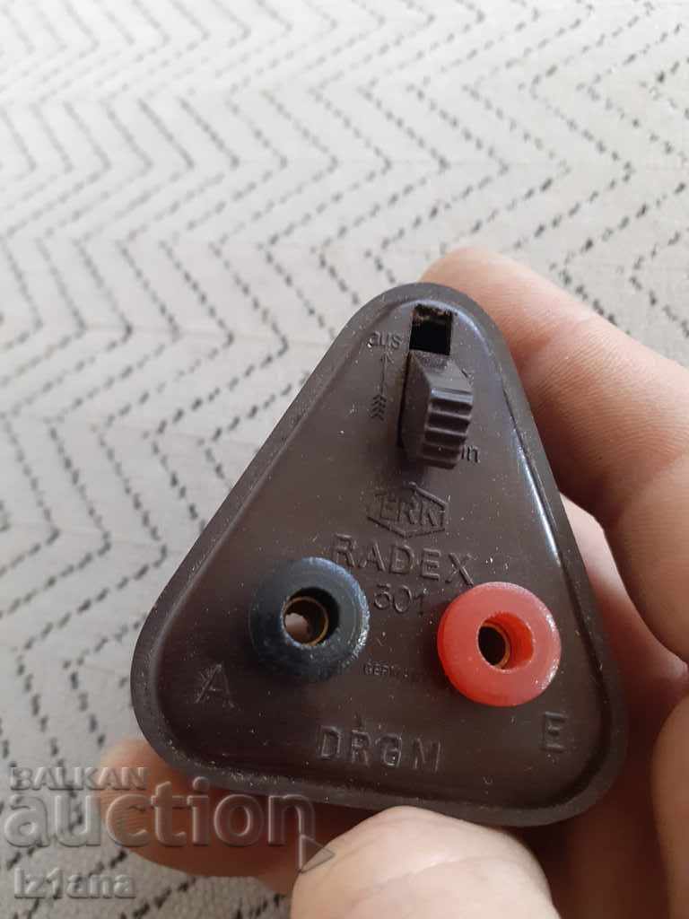 Old antenna switch, key with price 15.00 BGN | € 7.67 Old antenna switch, key with price 15.00 BGN | € 7.67