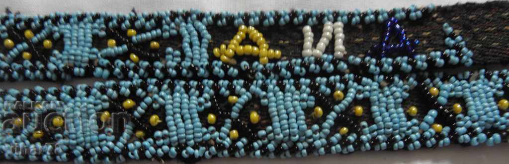 belt with beads