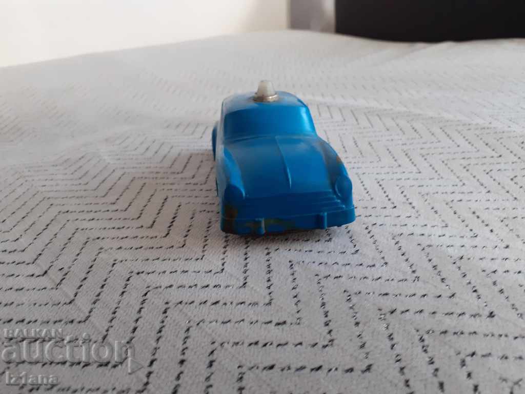 Old car, trolley with price 30.00 BGN | € 15.34 Old car, trolley with price 30.00 BGN | € 15.34