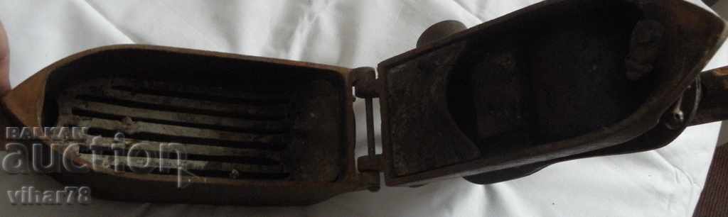OLD VERY RARE GERMAN IRON IRON WITH MANY MARKINGS - 7 OLD VERY RARE GERMAN IRON IRON WITH MANY MARKINGS - 7