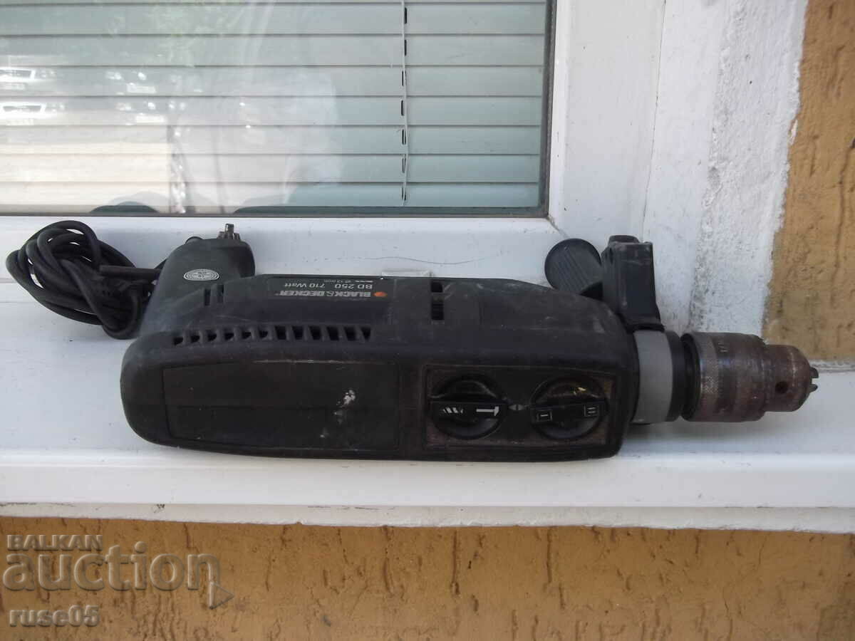 Drill "BLACK & DECKER - BD 250" working - 6 Drill "BLACK & DECKER - BD 250" working - 6